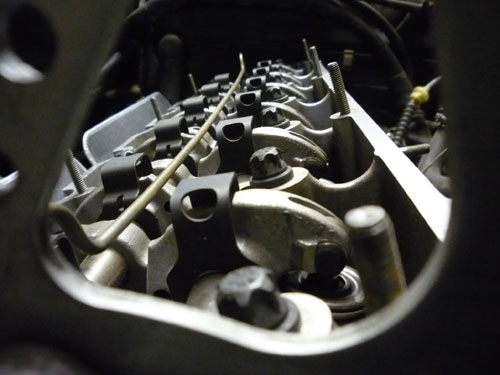 325iCylinderHeadValves